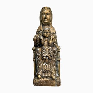 Nuestra Señora de Montserrat, siglo XX, madera tallada y bañada en oro