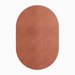 Tapis Oval Ocker #10 Modern Minimal Oval Shape Hand-getufteter Teppich von TAPIS Studio