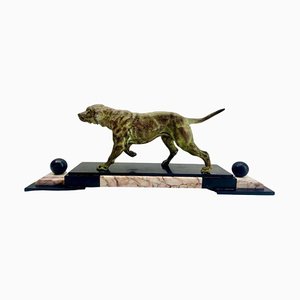 Art Deco Spelter Darstellung von Bloodhound mit Marmorsockel von Berni, 1920er