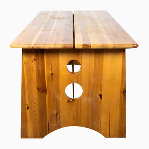 Tavolo da pranzo vintage in legno di pino di Gilbert Marklund per Furusnickarn Ab, anni '70