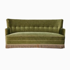 Dänisches 3-Sitzer Banana Sofa in Grünem Velours, 1970er