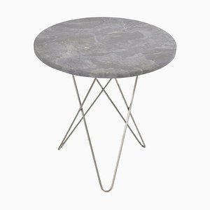Tavolo Mini O alto in marmo grigio e acciaio di OxDenmarq