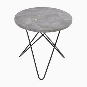Tavolo Mini O in marmo grigio e acciaio nero di OxDenmarq