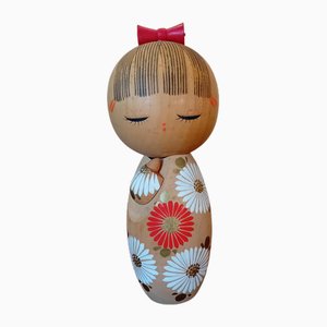 Poupée Kokeshi par Ryoka Aoki