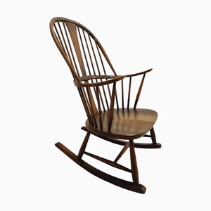 Lucian Ercolani zugeschriebener Mid-Century Modern Schaukelstuhl für Ercol