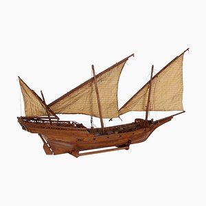 Modello in legno a vela