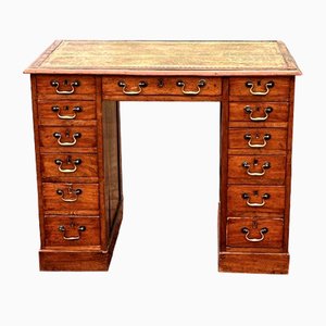 Georgian Desk in Mahogany