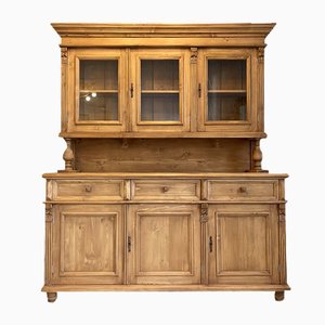 Credenza da cucina in stile guglielmino