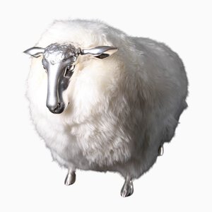 Escultura grande de oveja de latón bañada en plata y lana
