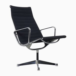 Sedia girevole EA 116 di Charles & Ray Eames per Herman Miller