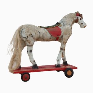Cavallo giocattolo antico