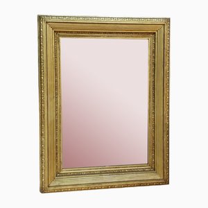 Espejo victoriano con marco de gesso y madera dorada