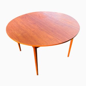 Danish Extendable Dining Table by W. J. Clausen for Brande Mobelfabrik