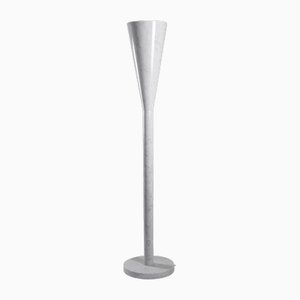 Leuchtend mit der Carrara Marble Lamp von Teo Martino und Entropy Design