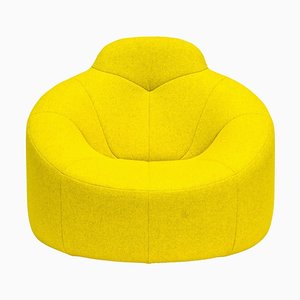 Butaca Pumpkin de tela amarilla de Pierre Paulin para Ligne Roset, década de 2010