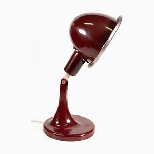 Lámpara de mesa de bachelite en rojo, años 60