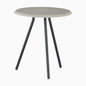 Table d'Appoint Soround en Béton par Nur Design