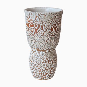 C-019 Weiße Steingut Vase von Moïo Studio