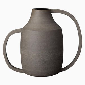 Vase V2-4-145 by Roni Feiten