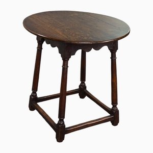 English Round Oak Side or Center Table, 18th Century