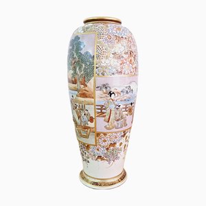 Meiji Era Japanese Milifiore Satsuma Vase with Courtesan Scenes
