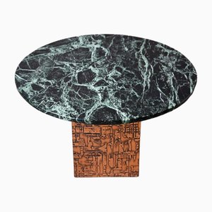 Mesa de centro brutalista vintage de mármol con base de cobre