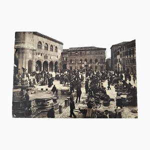 Merchant Square, 1890, Fotografia in bianco e nero