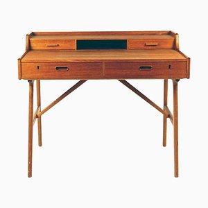 Scandinavian Modern Teak Desk attributed to Arne Wahl Iversen for Vinde Mobler, 1960s