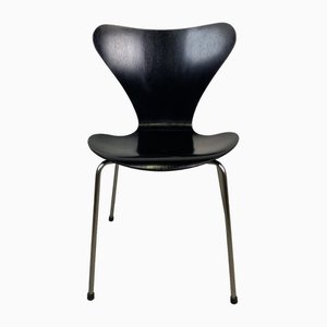 Chaise 3107 par Arne Jacobsen pour Fritz Hansen