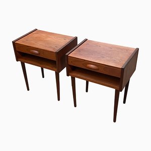 Comodini Mid-Century moderni in teak, Danimarca, 1963, set di 2