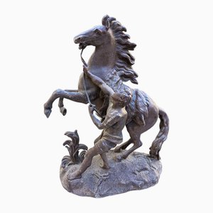 Caballo asustado, Escultura grande de bronce, siglo XX