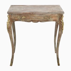 Tavolo in legno in stile Luigi XV