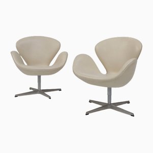 Set of Leather Swan Chairs by Arne Jacobsen for Fritz Hansen, 2006