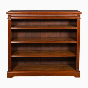 English Open Bookcase in Walnut, 1900s