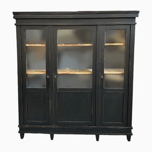 Showcase Cabinet, Early 20th Century