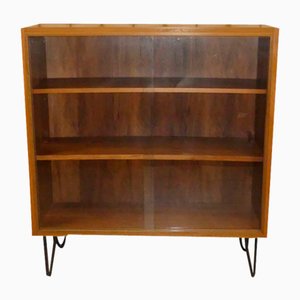 Showcase Cabinet in Walnut and Glass with Hairpin Legs, 1960s