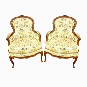 French Louis XV Bergere Armchairs in Carved Wood, Set of 2