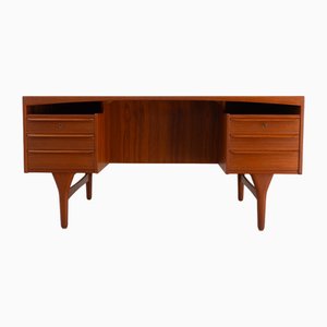 Scrivania Mid-Century moderna in teak di Valdemar Mortensen, Danimarca, anni '60