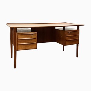 Mid-Century Danish Desk in Teak by Peter Løvig Nielsen for Hedensted Møbelfabrik, 1970s