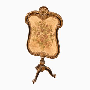 Parafango in legno laccato e dorato, Francia, fine XIX secolo