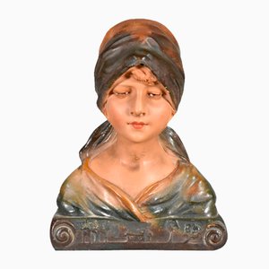 Busto antico di fanciulla in gesso, Francia, anni '10