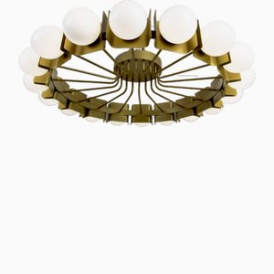 Deckenlampe mit antikem goldenem Metall und weißen Glaskugeln mit 18 Leuchten