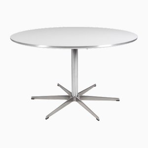 Vintage Round Dining Table by Arne Jacobsen for Fritz Hansen, 2000s