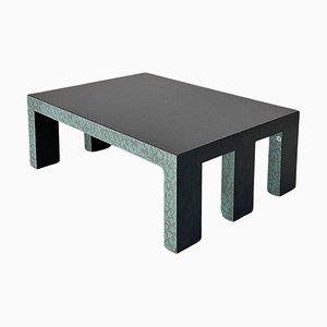 Mesa de centro italiana posmoderna de madera negra, años 80