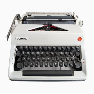 Máquina de escribir Olympia De Luxe, Alemania, años 70