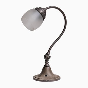 Lampada da scrivania in metallo e vetro satinato