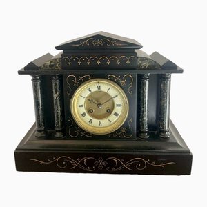 Reloj de manto victoriano de mármol, década de 1860