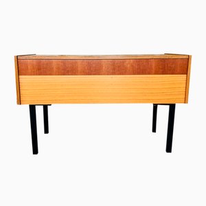 Mueble de almacenamiento Mid-Century con patas de metal, años 70