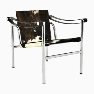 Butaca LC1 de cuero de vaca de Le Corbusier para Cassina, años 70