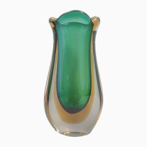 Vaso Sommerso in vetro di Murano verde e giallo attribuito a Flavio Poli, Italia, anni '50